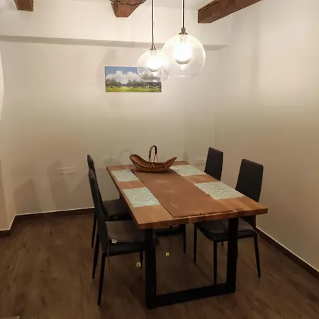 בית נופש Casa Rosmarin Spodnje Skofije